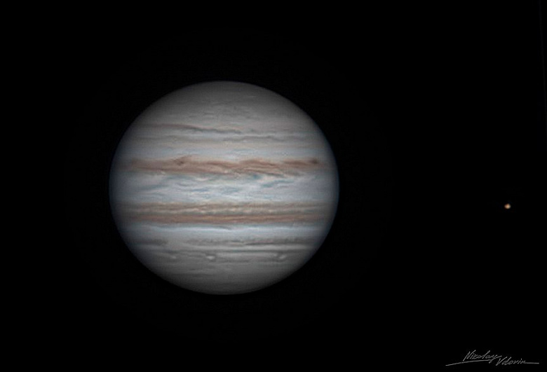 Юпитер крупным планом и Европа &mdash; один из самых интересных миров Солнечной системы. Роскосмос показал новый снимок